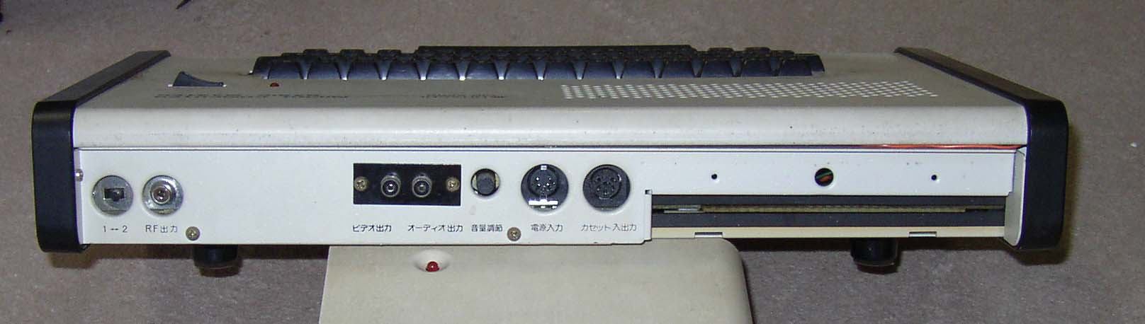 �N���b�N�Ŗ߂�